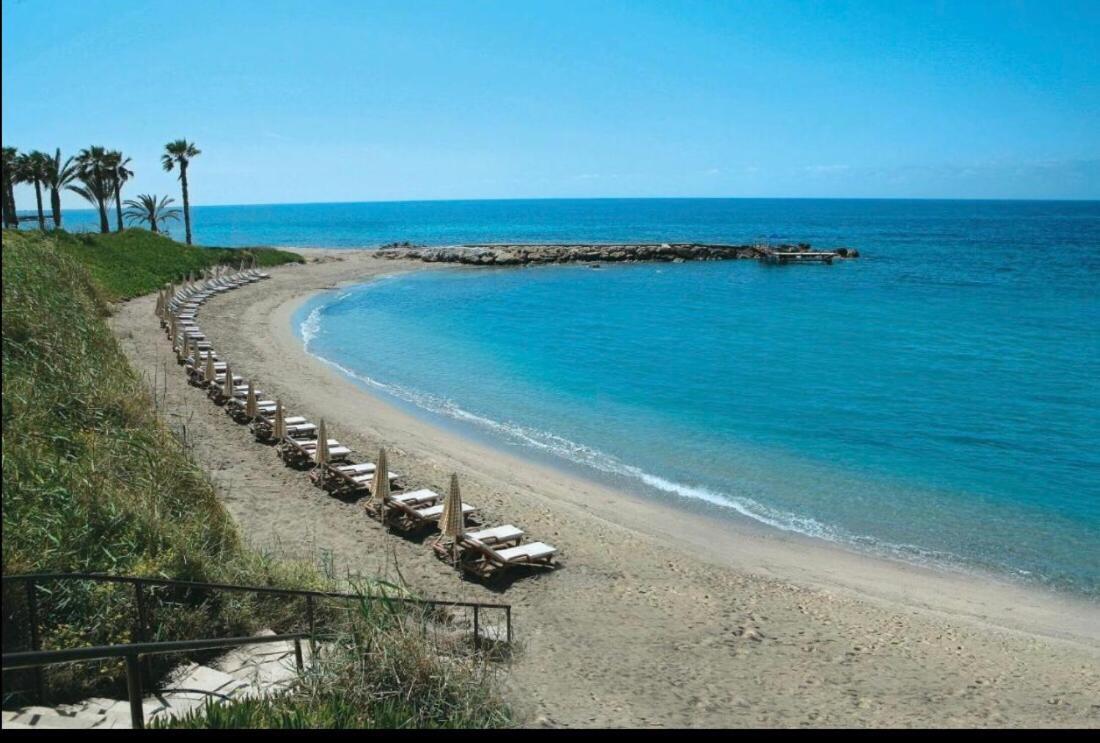 Holiday Apartment Walking Distance To The Sea Paphos Exterior photo